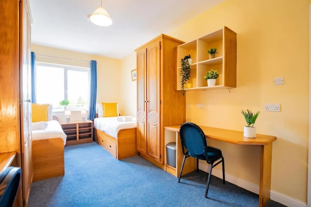58 - Affordable 3 Bed Apartment Galway 0*,